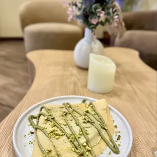 Pistachio Crepe