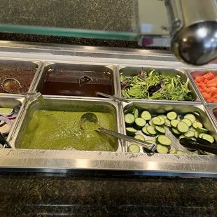 Vegetable/salad/dessert area