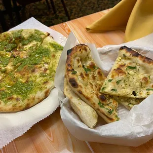 Basil Pesto Naan &amp; Garlic Naan