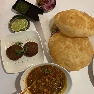 Dahi Batata Sev Puri (Special)