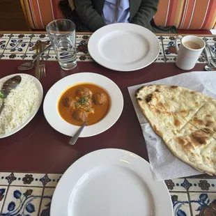 Plain Naan, Basmati Rice