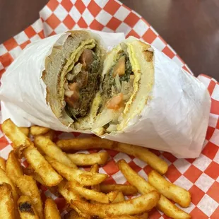 Famous bun kabob, you can order again and again. Thanks for delicious food.