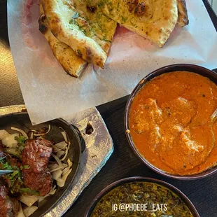 Garlic naan, beef kebab, palak paneer, chicken tikka masala   Follow @phoebe_eats on IG for more
