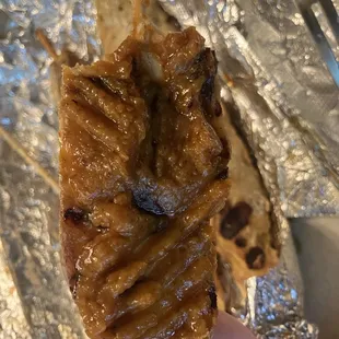 Dogs got a share of plain grilled chicken skewers but I enjoyed my A7. Chicken Satay starter with their peanut dipping sauce. 04JUL24