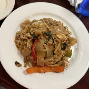 P3. Drunken Noodles