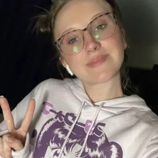 Julya C.