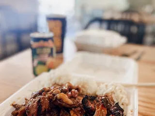 Mo' Bettahs Hawaiian Style Food