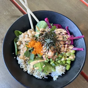 Spicy Smoked salmon bowl