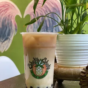 Black milk tea +tapioca boba