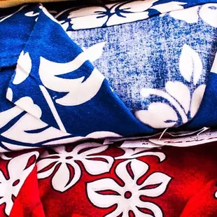 Hawaiian clothes are always made with Aloha from shakatime Hawaii. Give love ... give shakatime.