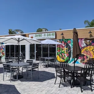 Facade of the diner area.