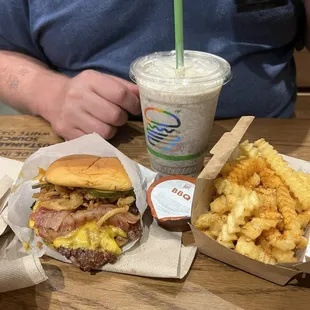 Smoky Classic BBQ Burger