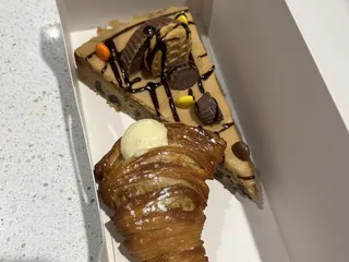 PizzaCake by Buddy V. 