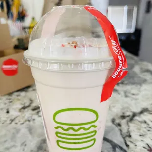 Strawberry Rhubarb Shake (Spring)