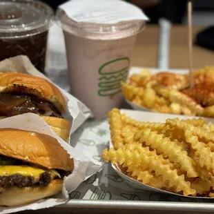 Roadside Double, Shack Burger, Regular Fries, Spicy Cheese Fries, Dranks