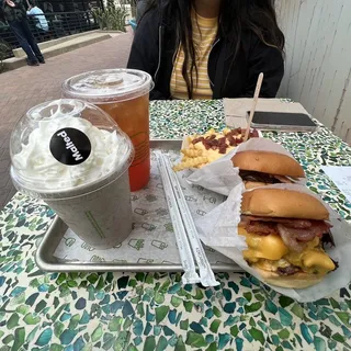 Cheeseburger