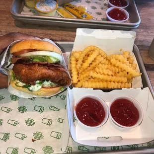 Chick&apos;n Shack Fries