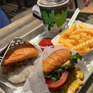 Black truffle burger, shroom and patty burger