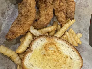 Huey Magoo's Chicken Tenders - Championsgate