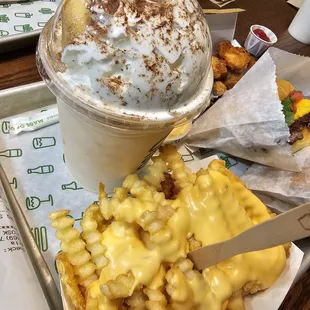 Tiramisu shake, cheese fries