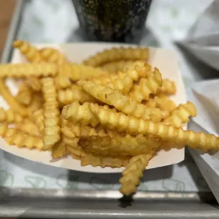 Crinkle cut Fries