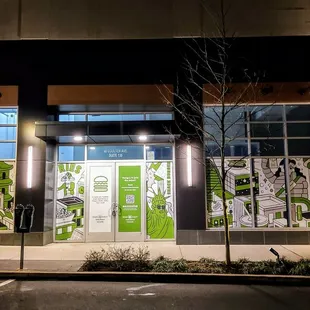 the outside of shake shack