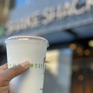 the shakes are pretty small - one size