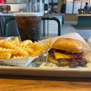 SmokeShack single w/ fries