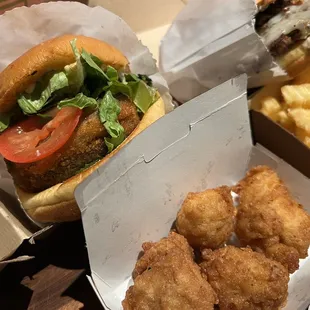 Shroom burger, chicken bites