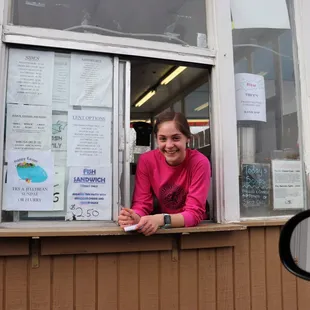 Jocelyn Hardina, a teen worker ready to serve!