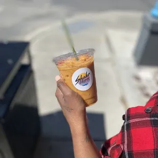 Cream smoothie with dates!