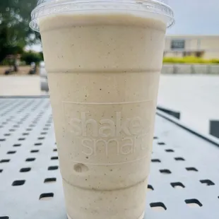 Large Grammy&apos;s Goods Smoothie Shake
