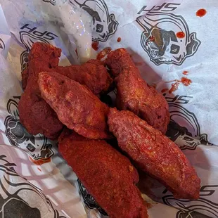 Hot Cheeto wings