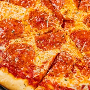 16&quot; Pizzas