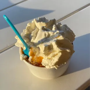 Caramel sundae