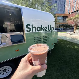 The shake with the truck