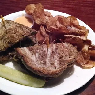 Patty Melt with garlic Parmesan chips