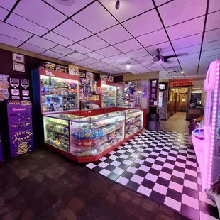 Prizes &amp; games