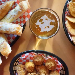 food, dough desserts, donuts