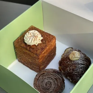 ig: @whatsviveating  |  eggnog cub, almond croissant, and orange cinny morning bun