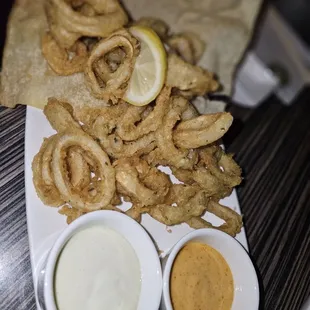 onion rings and dipping sauces