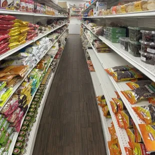 a view of a grocery store aisle