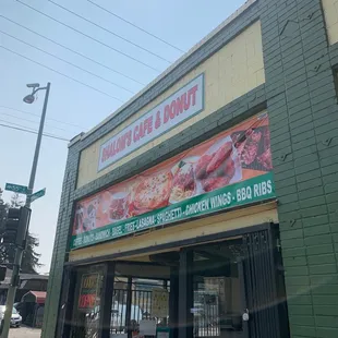 Shalom's Cafe And Donut