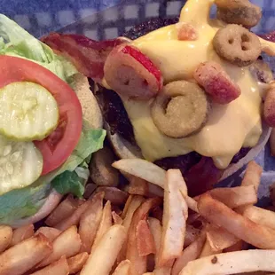 Rachel Burger :Daily Special-big, juicy burger with fresh jalapeños lightly fried , bacon cheese and side of fried pickle spears