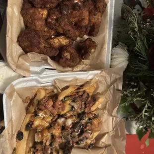 Burnt buffalo wings and chili cheese fries!