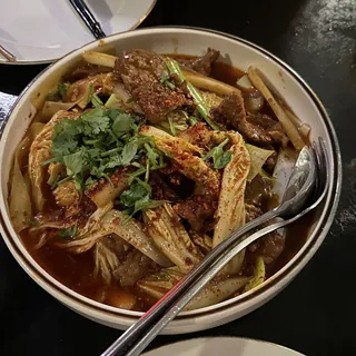 Stewed Beef w. Chili Sauce
