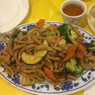 Vegetable Chow Mein