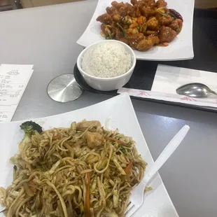 House lo mein, mandarin chicken