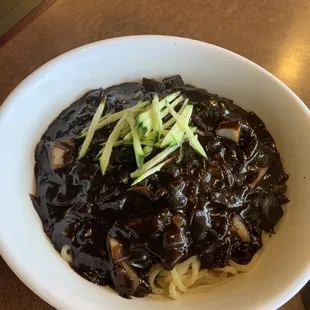 Jjajjangmyun (black bean noodles)