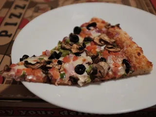 Tasty Indian Pizza